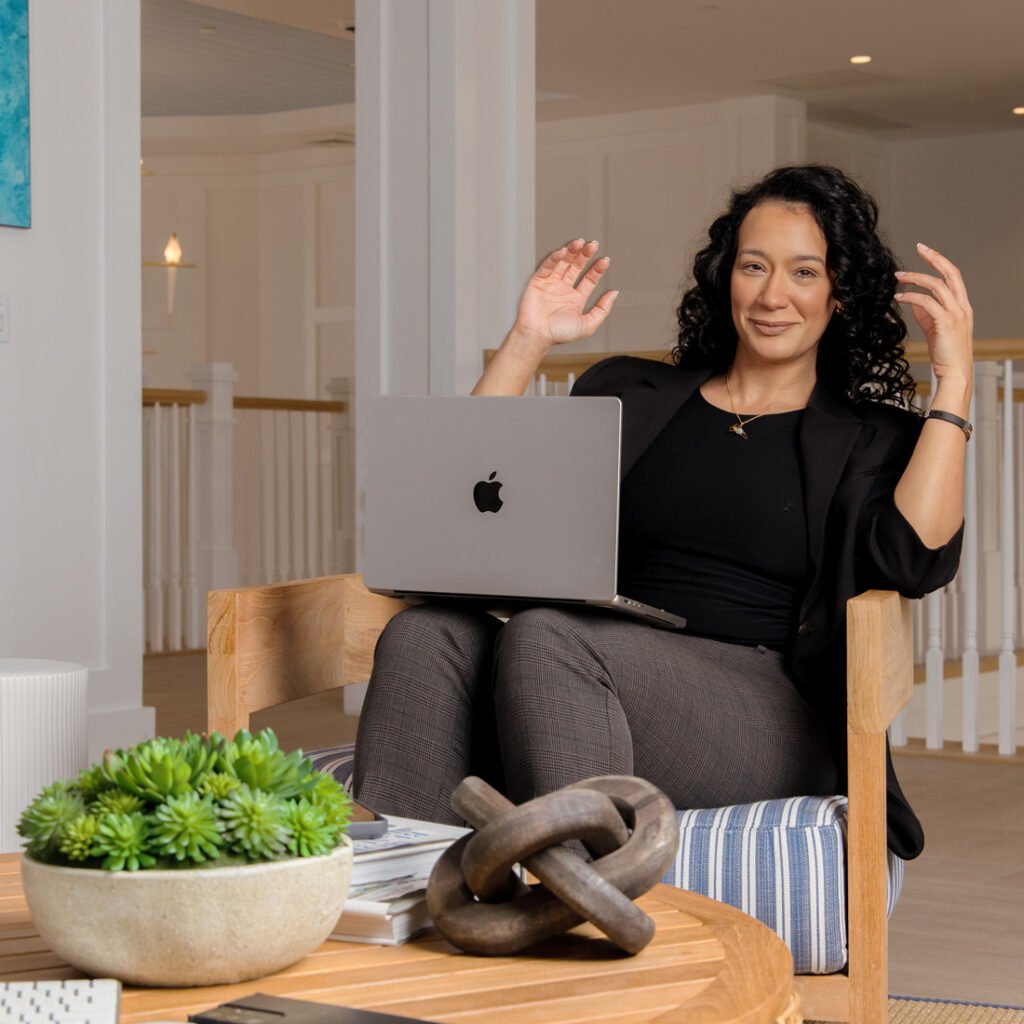 Steph Michelle Pimentel, Founder​